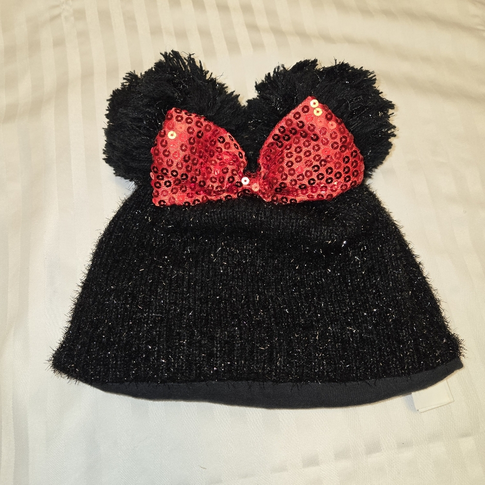 Disney Store Girl's Minnie Mouse Beanie fuzzy pompom ears and red sequin bow